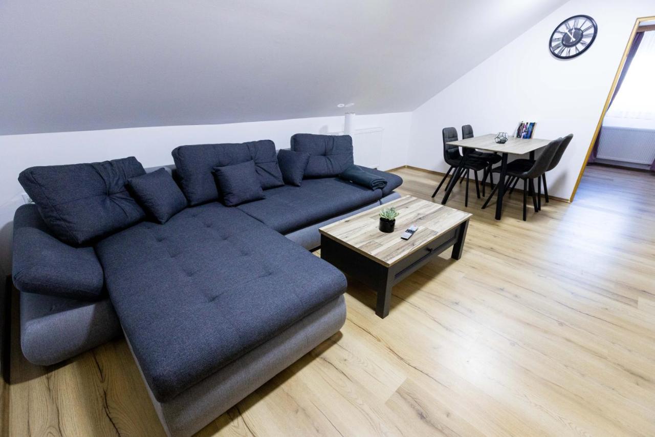 Apartmani Tomsic Darda Exterior photo